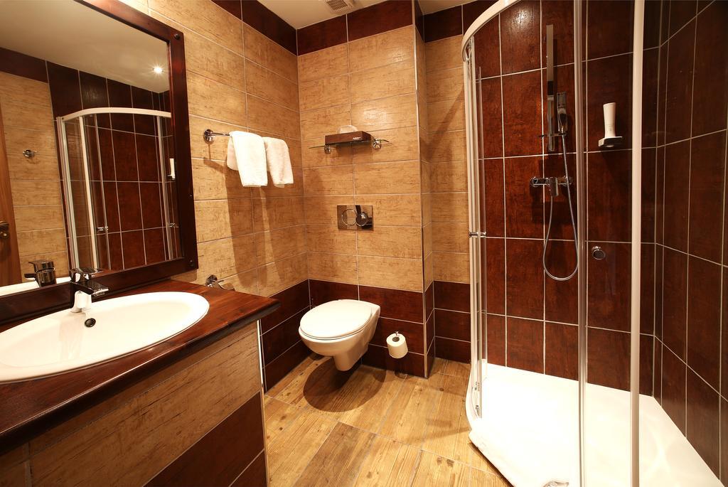 Apartments & Suites Zluta Hruska 플젠 외부 사진
