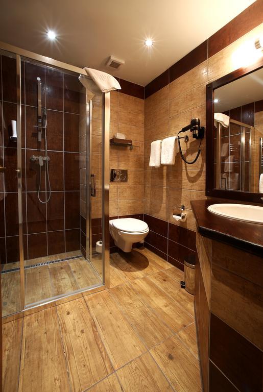 Apartments & Suites Zluta Hruska 플젠 외부 사진